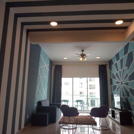 Icolor Home & Stay Ch5 Танах-Рата Экстерьер фото