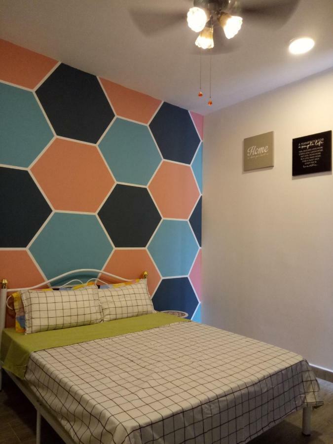 Icolor Home & Stay Ch5 Танах-Рата Экстерьер фото