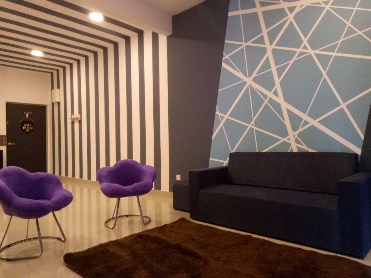 Icolor Home & Stay Ch5 Танах-Рата Экстерьер фото