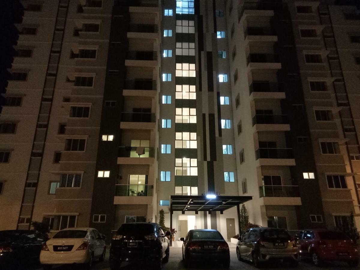 Icolor Home & Stay Ch5 Танах-Рата Экстерьер фото
