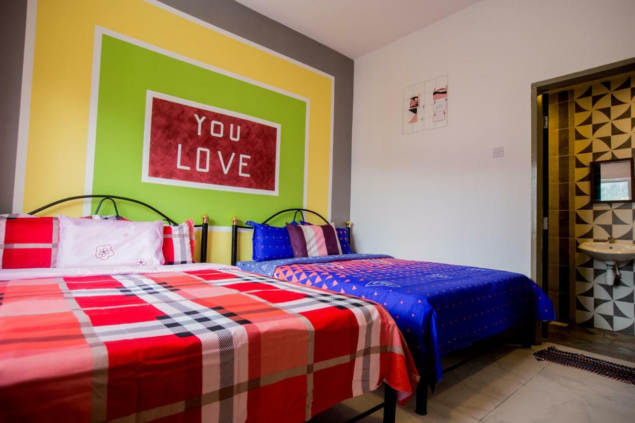 Icolor Home & Stay Ch5 Танах-Рата Экстерьер фото
