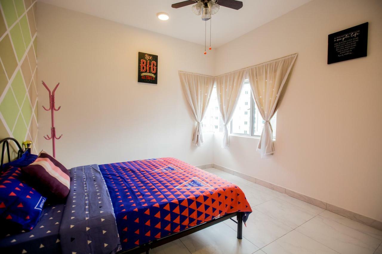 Icolor Home & Stay Ch5 Танах-Рата Экстерьер фото